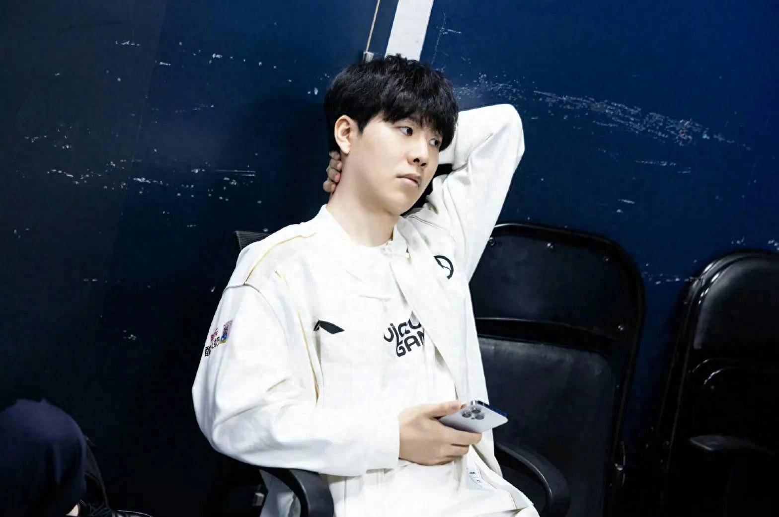 【赛后战报】开门红！ Oh My God 2：0轻松战胜RNG拿下首胜